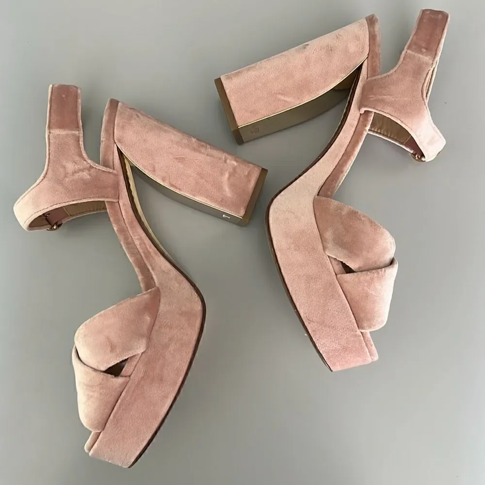 Tory Burch Loretta Velvet Platform Size 11